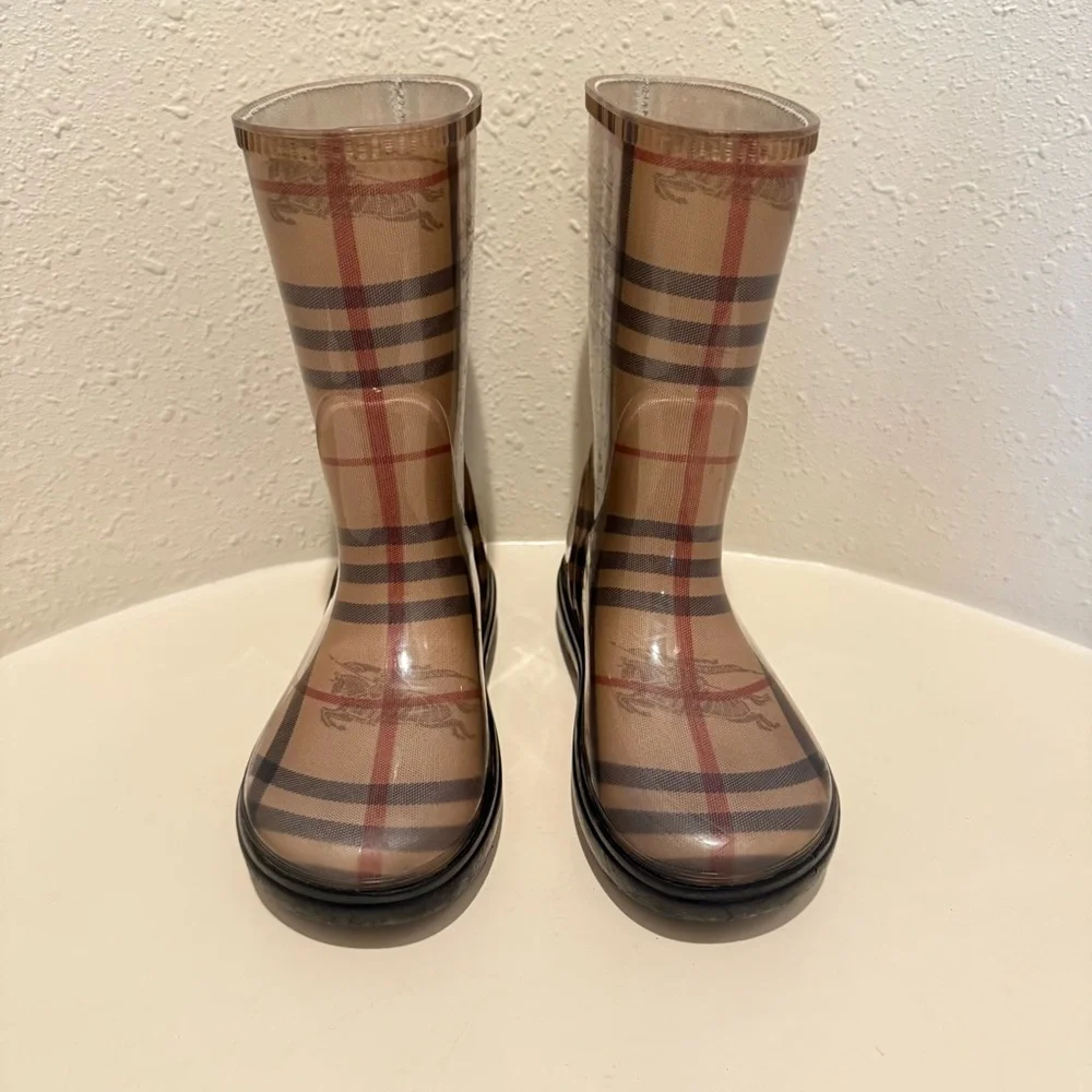 Burberry short kids